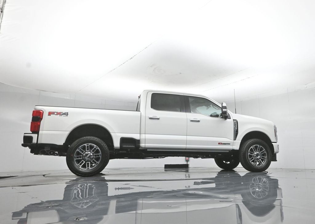 New 2026 Star White Metallic Tri-Coat Ford Platinum image 54