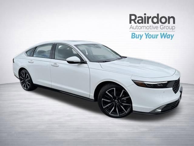2024 Honda Accord Hybrid Touring's photo