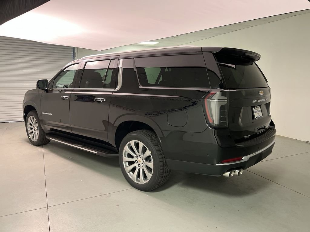 2026 Chevrolet Suburban Premier - Photo 6