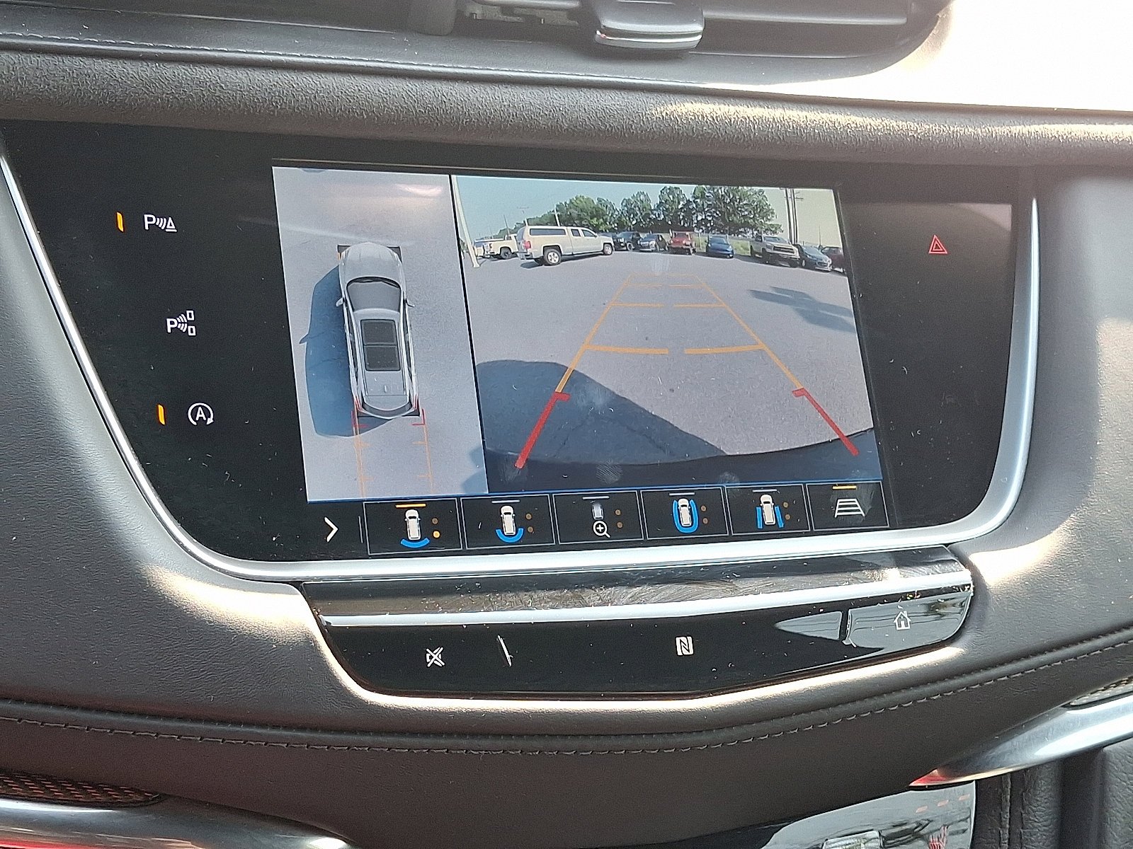 2020 Cadillac XT5 Sport - Photo 18