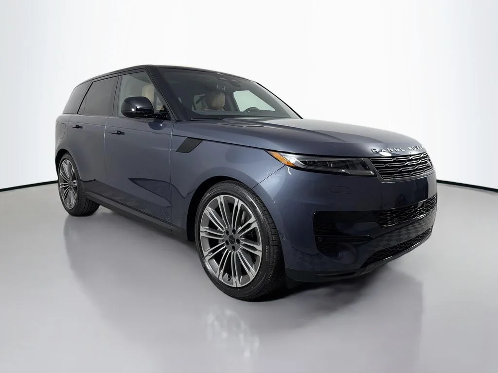 New 2026 Varesine Blue Land Rover SE image 3