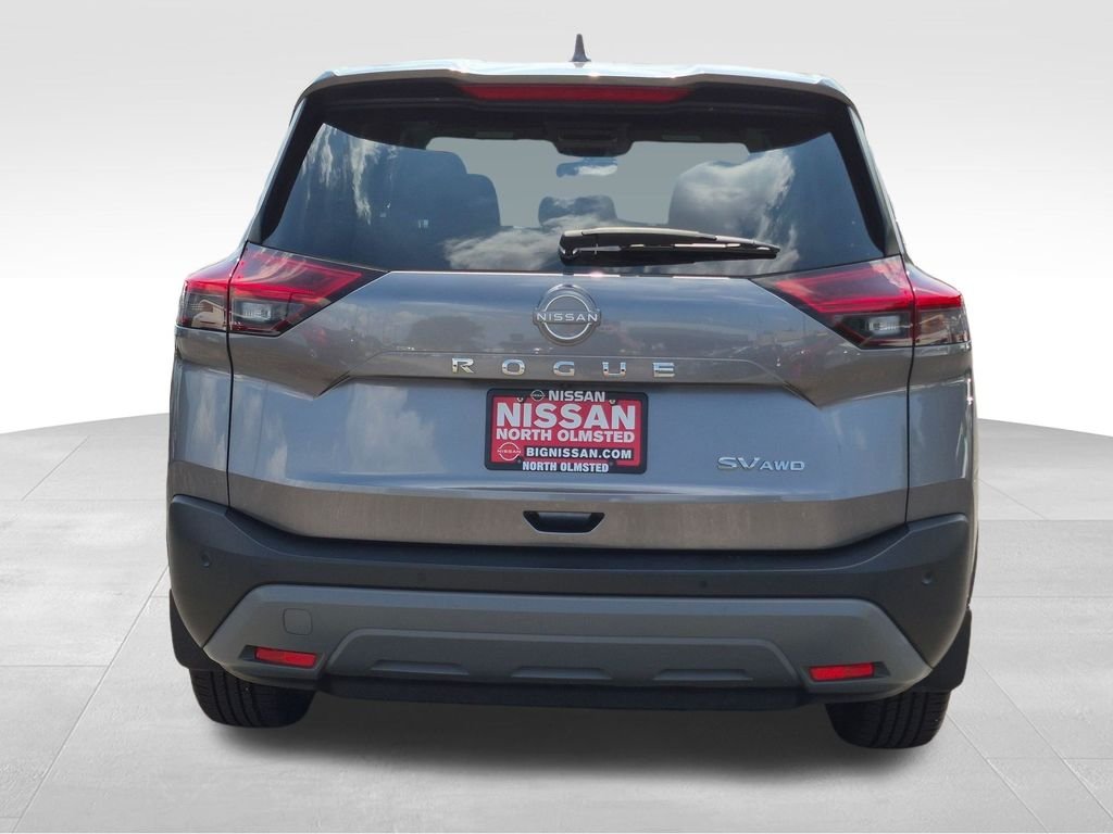 Certified Used 2023 Gun Metallic Nissan SV image 8