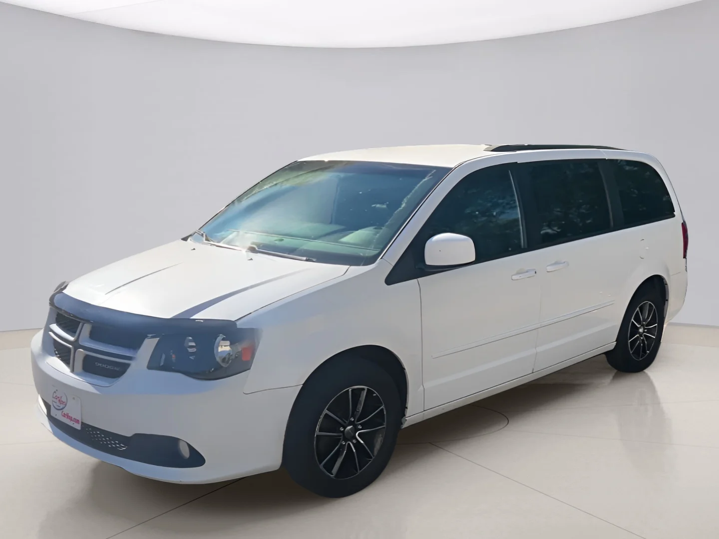 Used 2016 White Dodge RT image 1