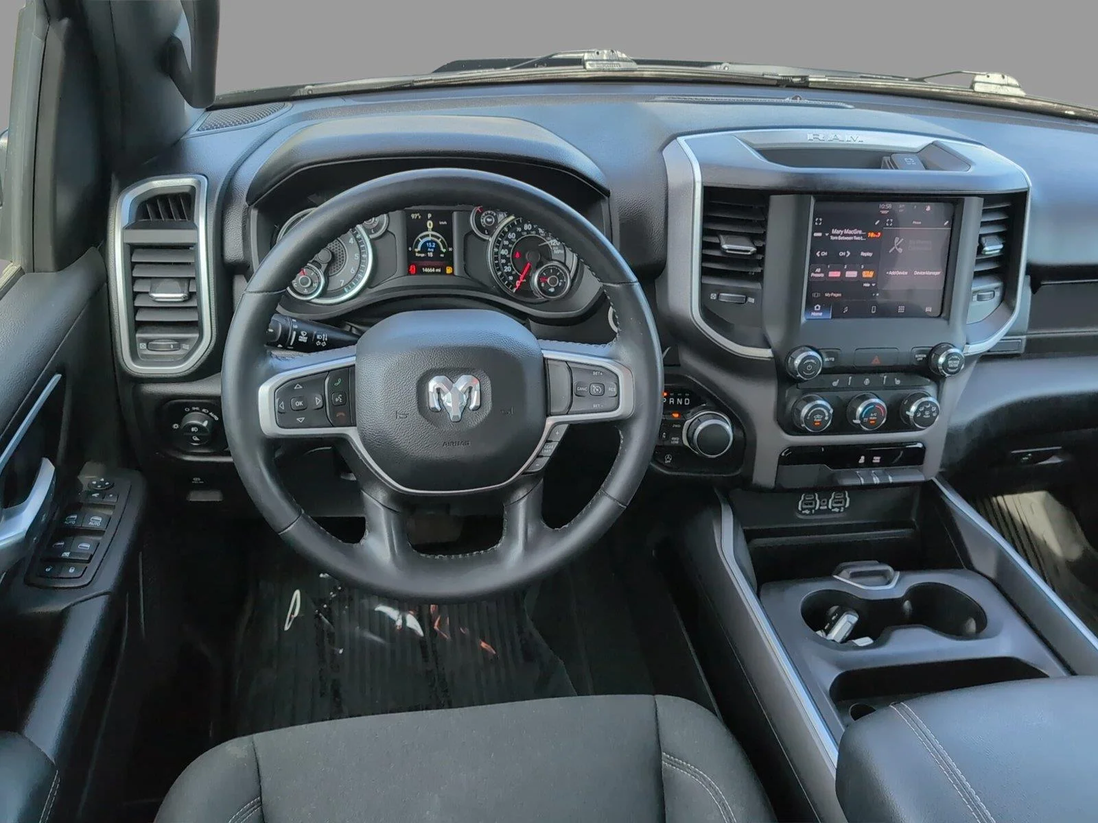 Used 2023 Diamond Black Crystal Pearlcoat Ram Big Horn image 32