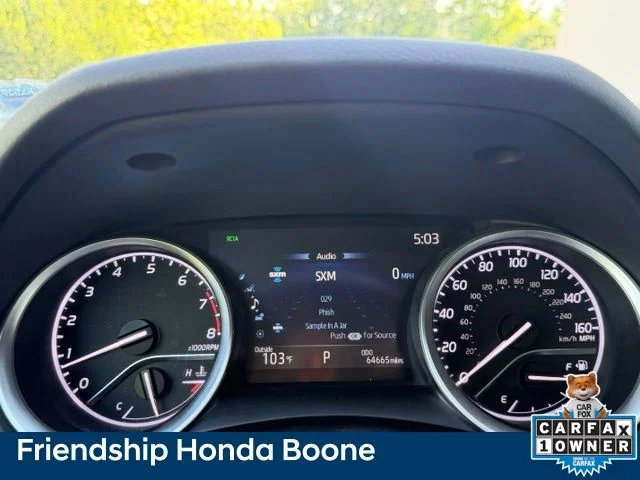 Used 2022 Beige Toyota XLE image 21