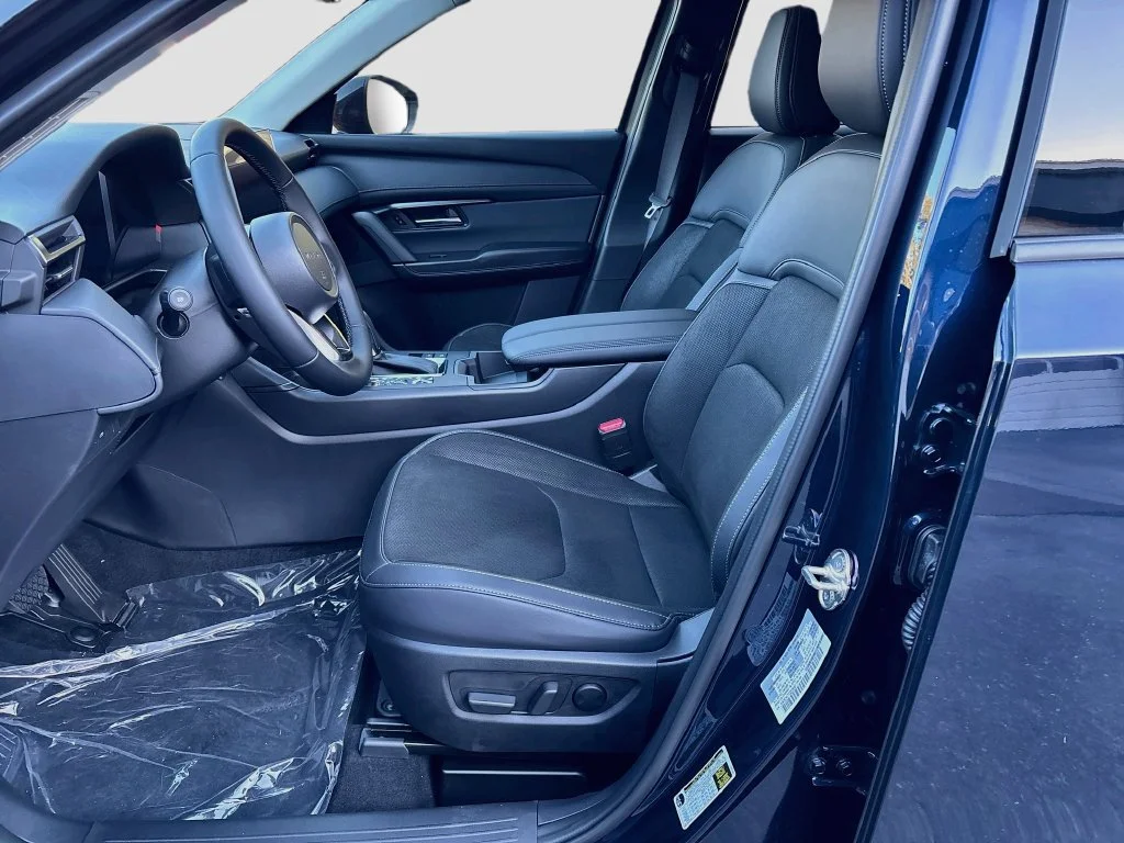 New 2026 Navy Blue Mica Mazda 2.5 S Preferred AWD image 21