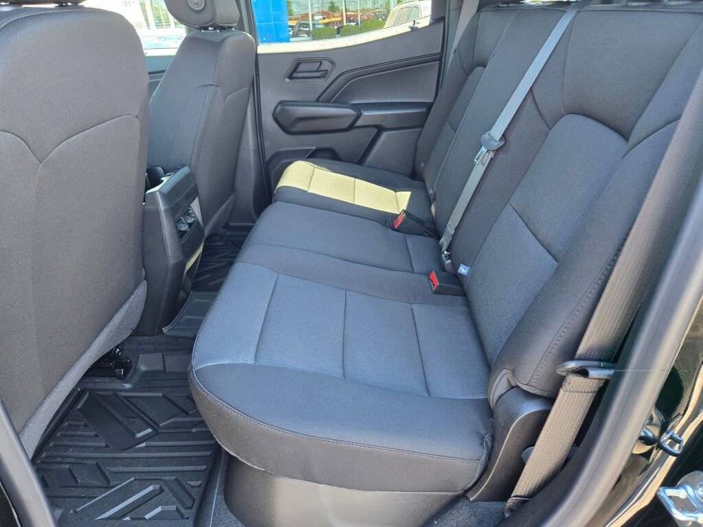 2026 Chevrolet Colorado Work Truck - Photo 13