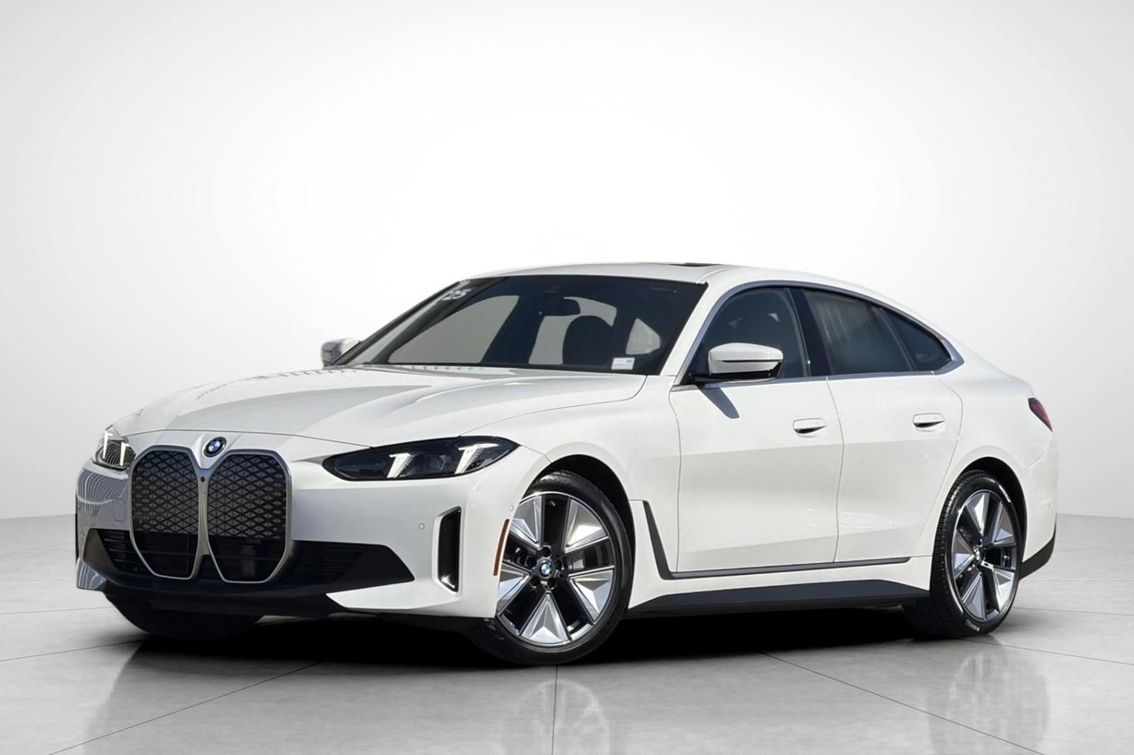 2025 BMW i4