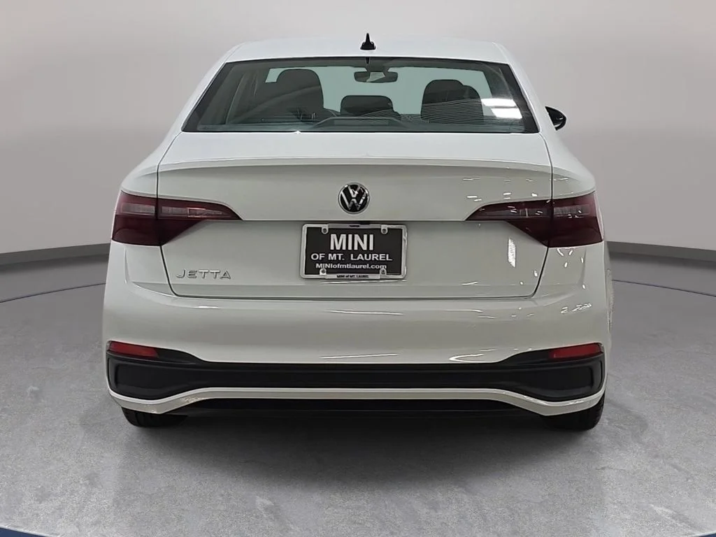 Used 2024 Pure White Volkswagen 1.5T S image 7