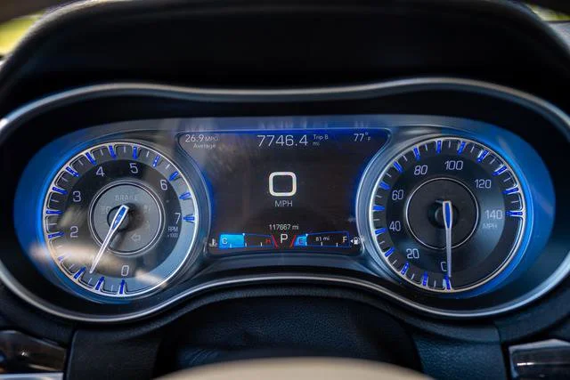 Used 2017 Jazz Blue Pearlcoat Chrysler 300C image 10