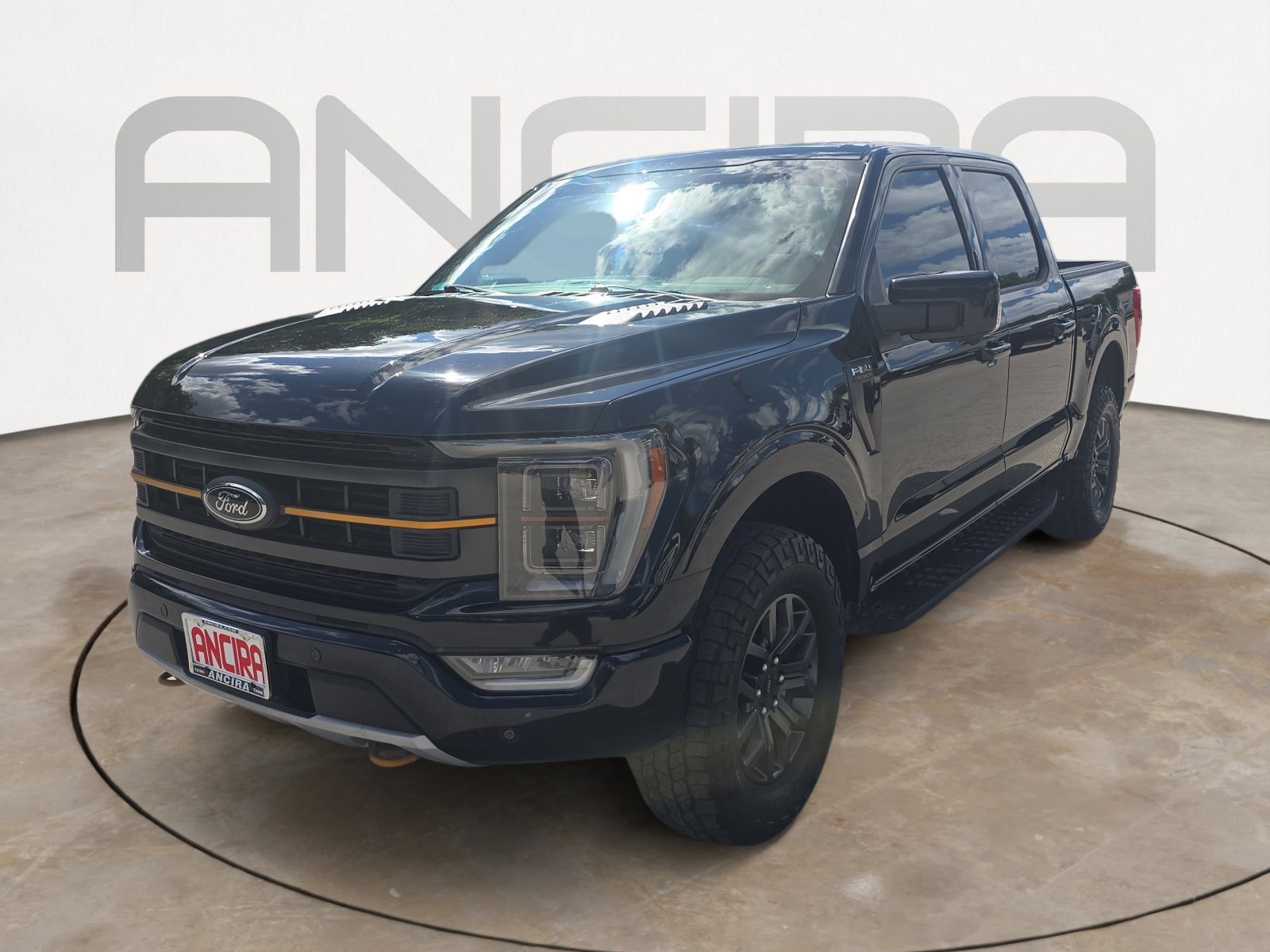 Used 2022 Black Metallic Ford Tremor image 6