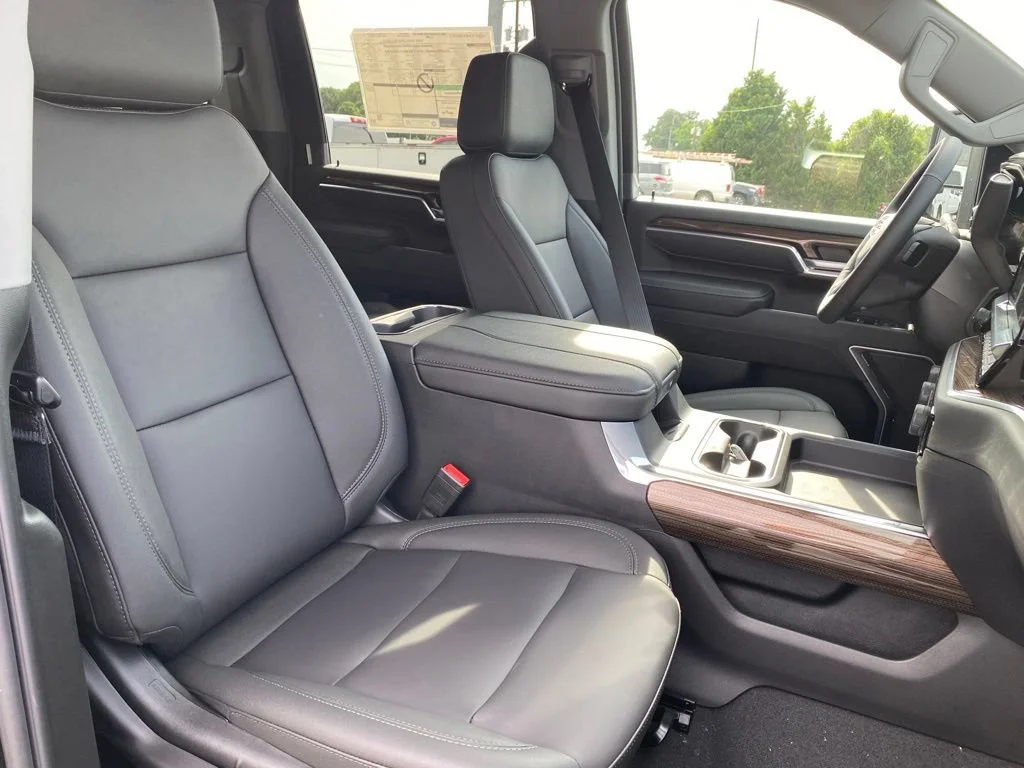 New 2026 Black Chevrolet LT image 22