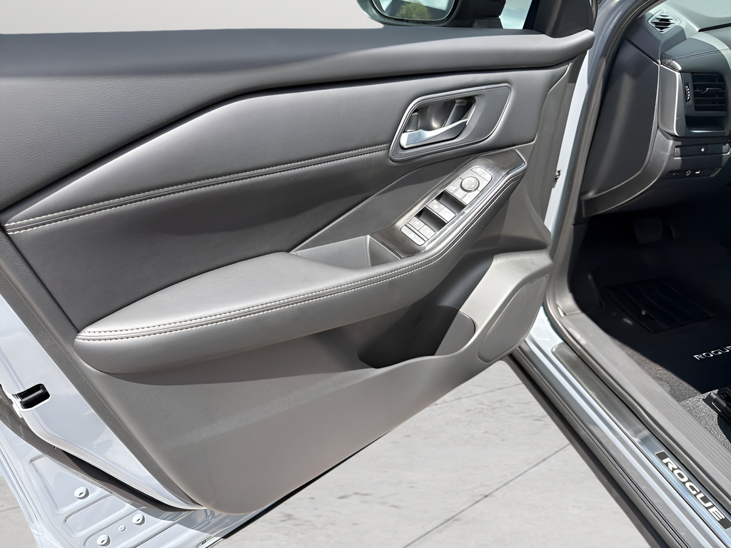 New 2026 Gray Nissan Dark Armor image 18