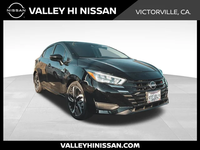 2025 Nissan Versa 1.6 SR