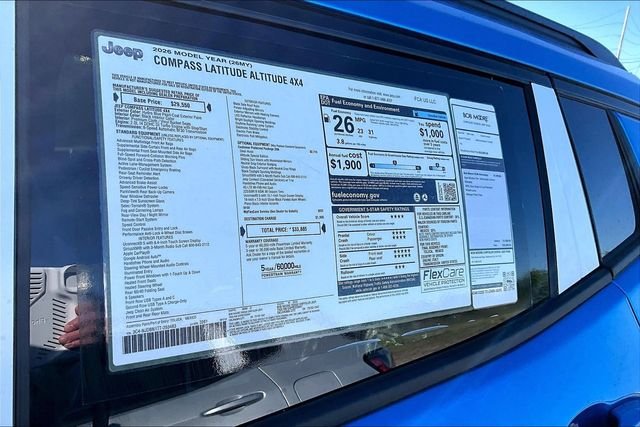 New 2026 Hydro Blue Pearl-Coat Exterior Paint Jeep Latitude image 13