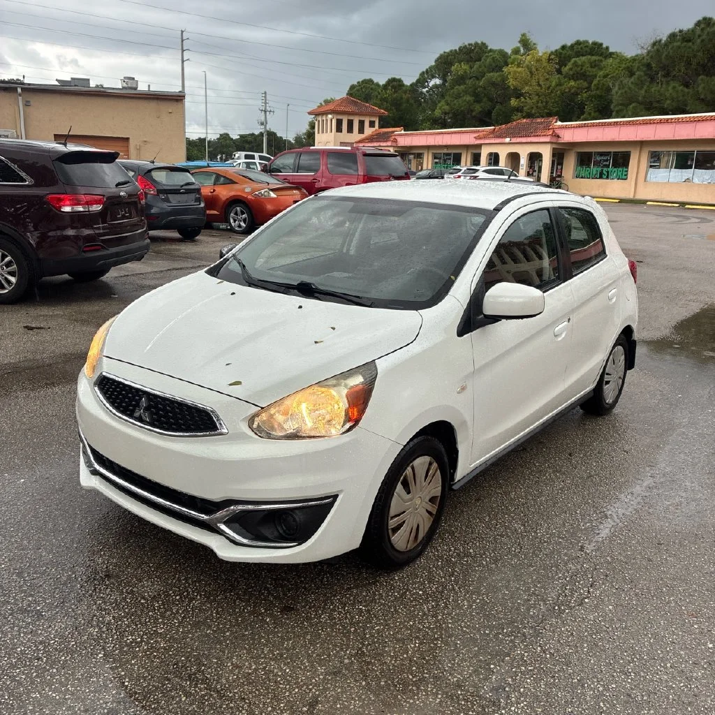 2017 Mitsubishi Mirage ES