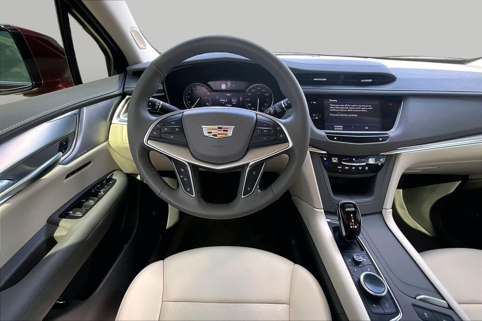 Pre-Owned 2023 Cadillac XT5 FWD Premium Luxury