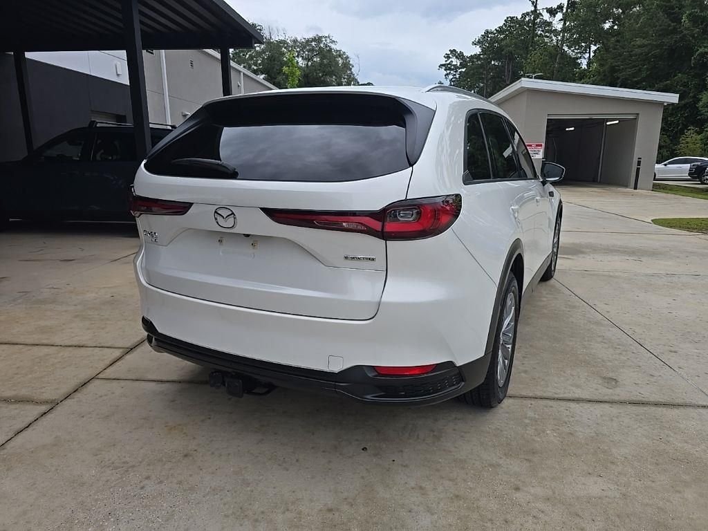 Used 2024 White Mazda 3.3 Turbo Preferred Plus image 18