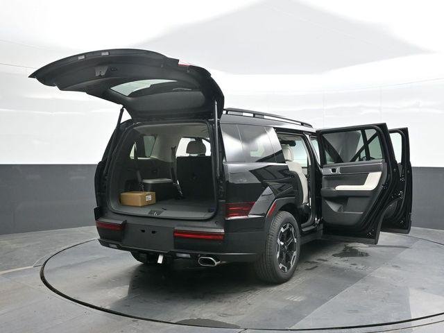 New 2027 Black Hyundai SEL AWD image 29