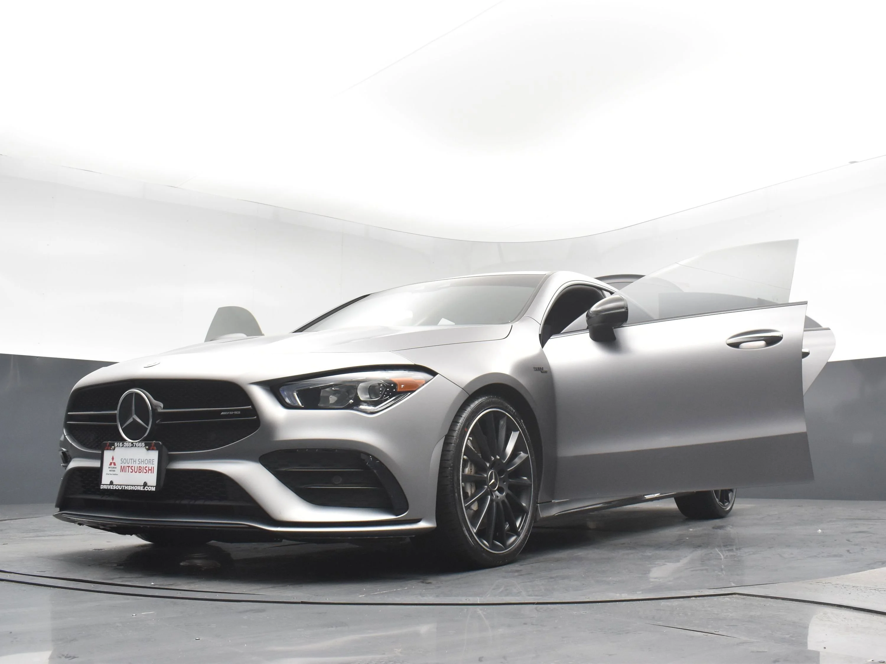 Used 2022 MANUFAKTUR Mountain Grey Magno Mercedes-Benz AMG® CLA 35 image 31
