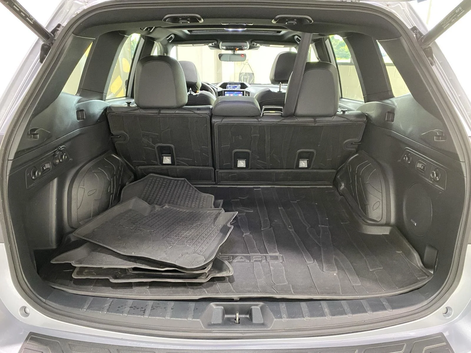 Used 2024 Magnetite Gray Metallic Subaru Wilderness image 13