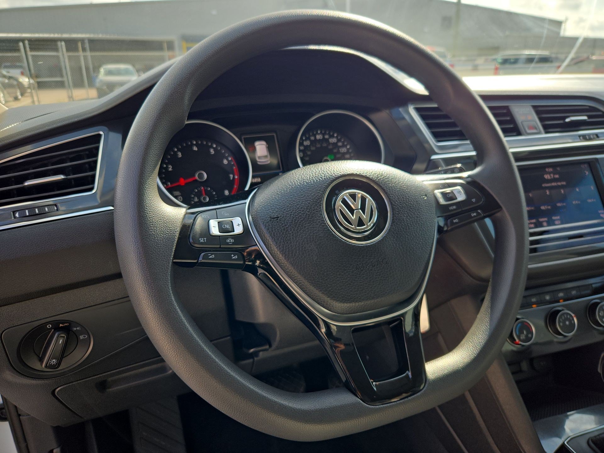 Used 2019 Pure White Volkswagen S image 15