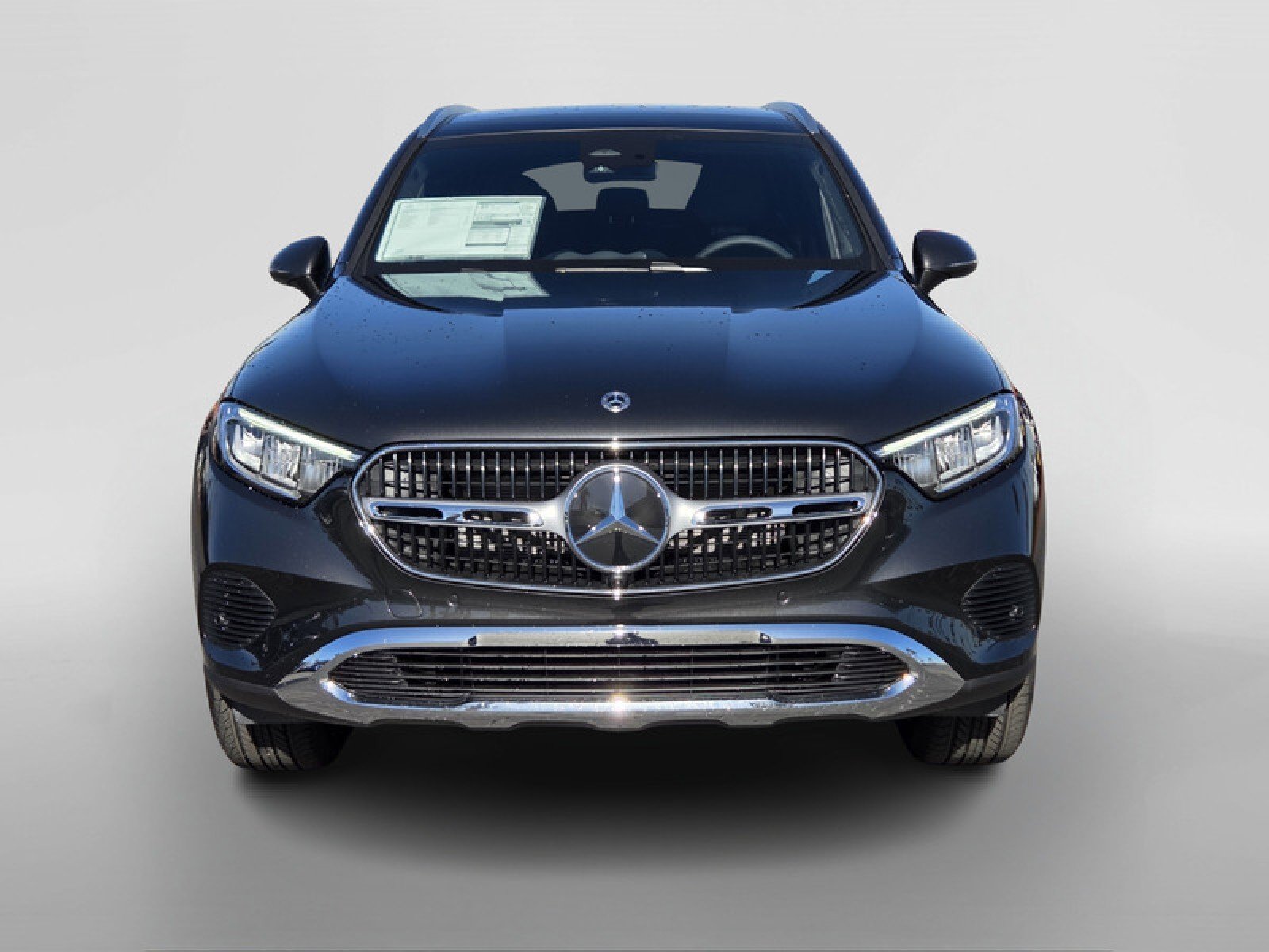 New 2026 Graphite Grey Metallic Mercedes-Benz GLC 300 SUV image 9