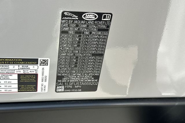 New 2026 Borasco Grey Land Rover Dynamic SE image 28