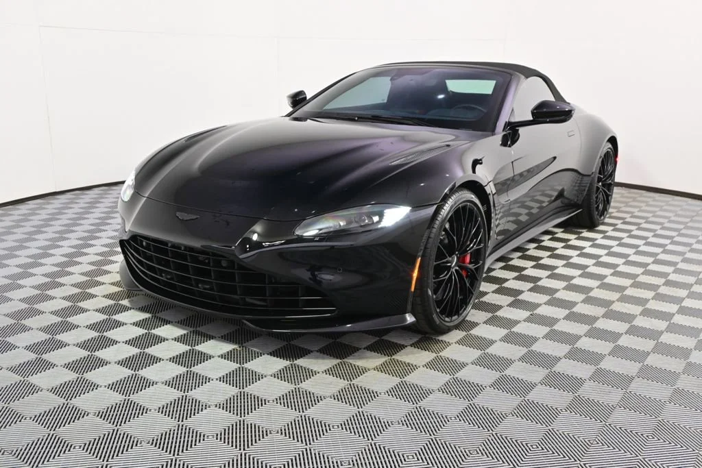 2023 Aston Martin Vantage 4.0 V8 Roadster's photo