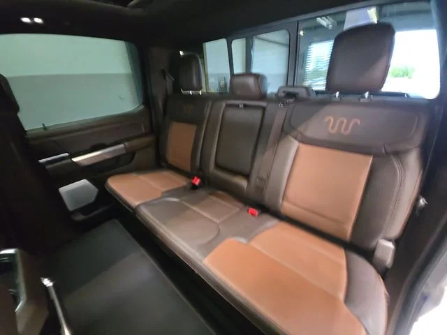 Used 2025 Blue Metallic Ford King Ranch image 22
