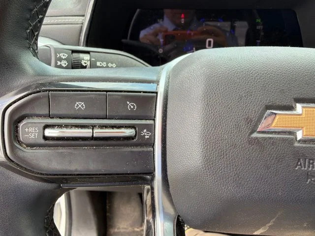 Used 2023 Summit White Chevrolet LT image 11