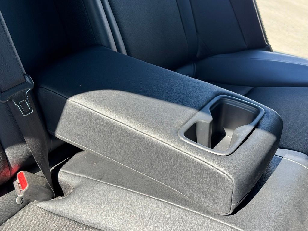 Used 2022 Platinum White Pearl Honda Sport image 18