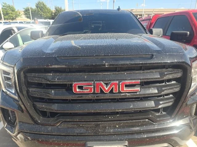 Used 2019 ONYX BLACK GMC Elevation image 3