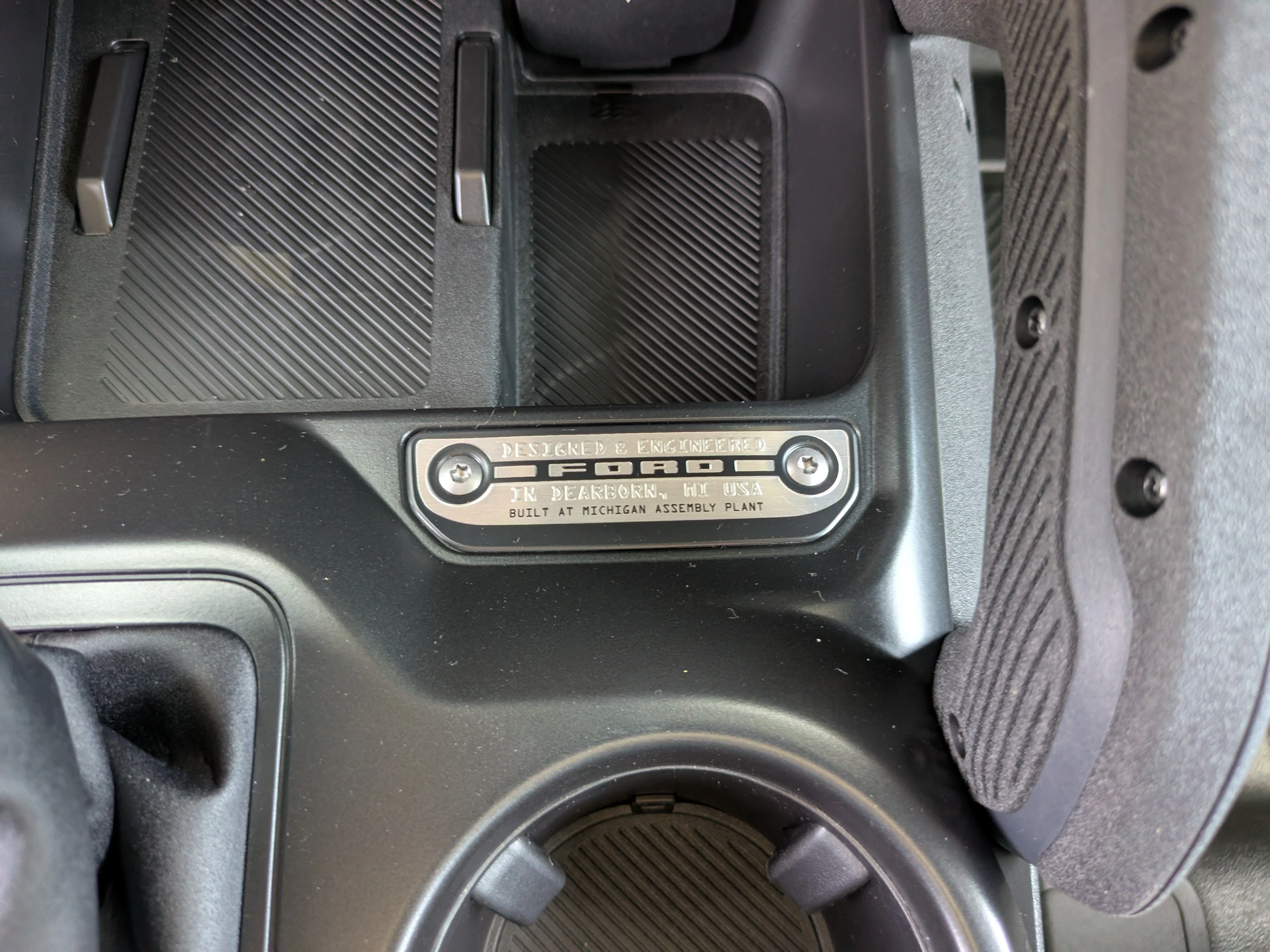 New 2026 Avalanche Gray Ford Badlands® image 25