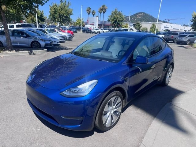 Used 2021 Tesla Model Y Long Range with VIN 5YJYGDEE2MF219866 for sale in San Rafael, CA