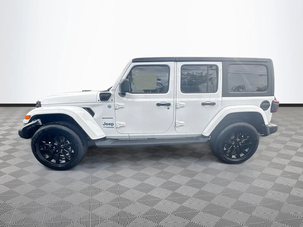 Used 2022 White Jeep Unlimited Sahara 4xe image 9