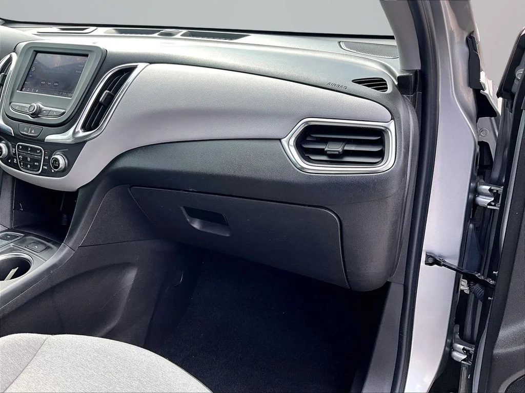 Used 2024 Gray Chevrolet LT image 18