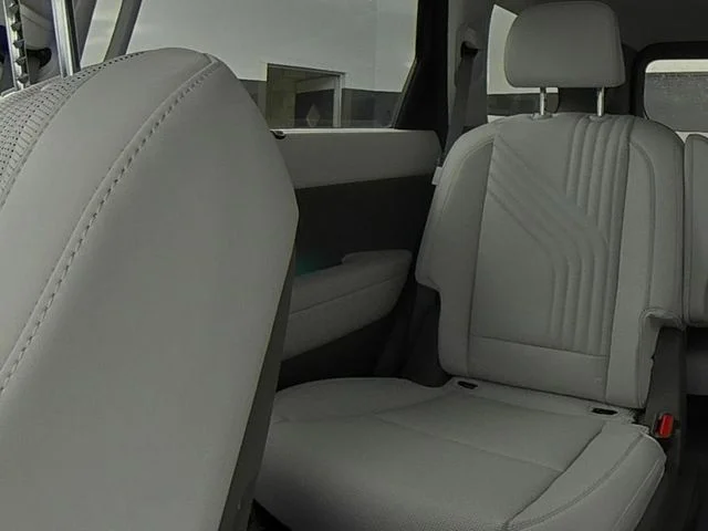 New 2026 Blue Hyundai SEL Premium image 40