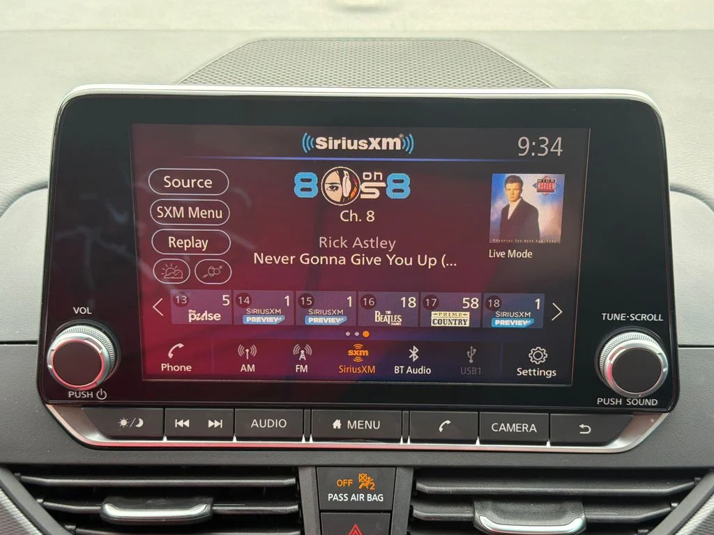 Used 2025 Gray Nissan 2.5 SR image 28