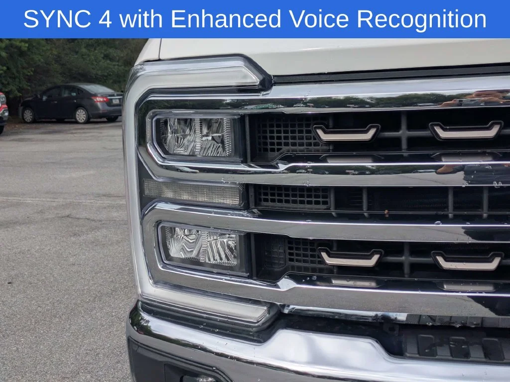 Used 2025 White Ford King Ranch image 10