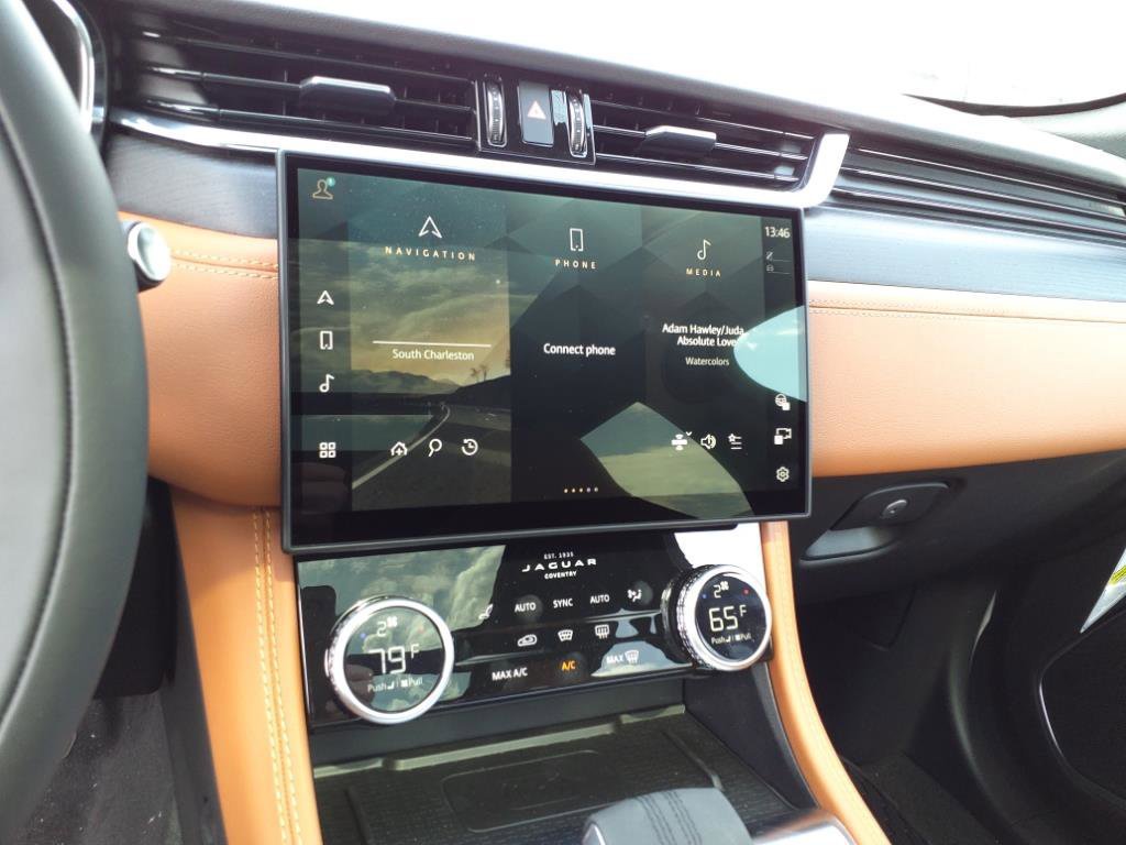 New 2026 Carpathian Grey Premium Metallic Jaguar R-Dynamic S image 19