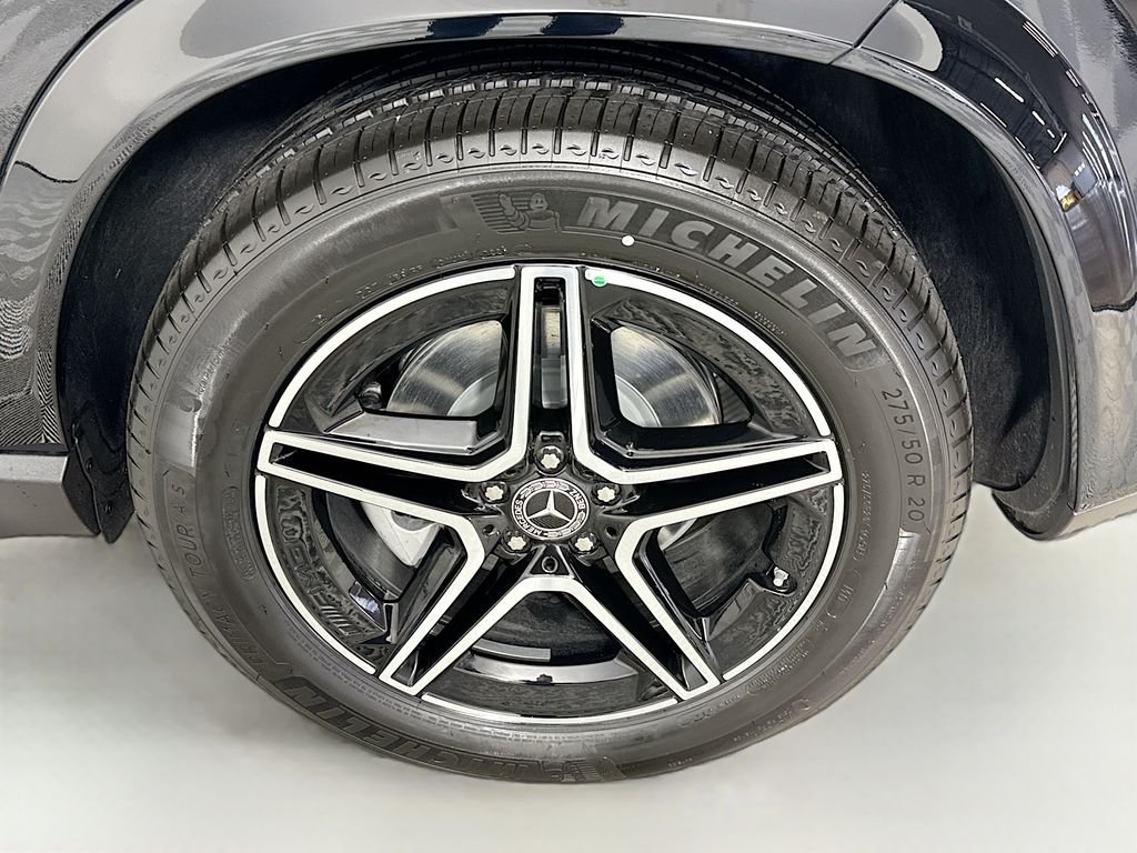 New 2026 Black Mercedes-Benz GLE 450 image 26