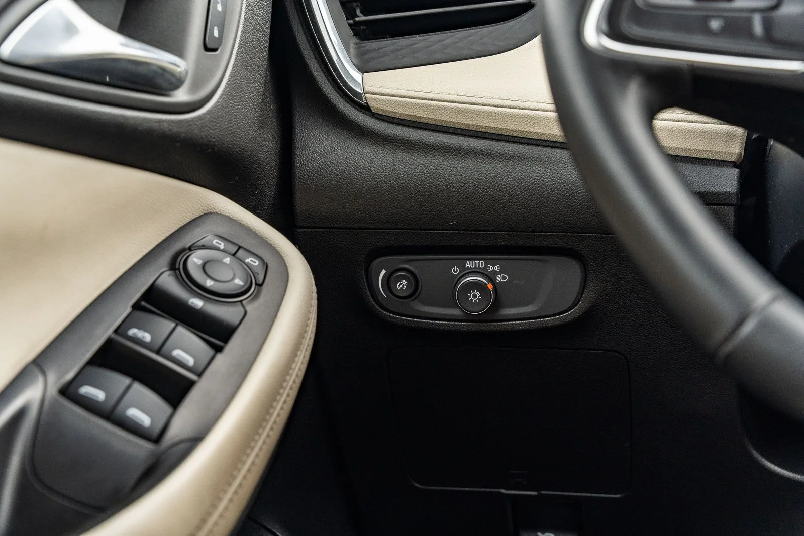 Used 2024 Gray Buick Sport Touring image 25