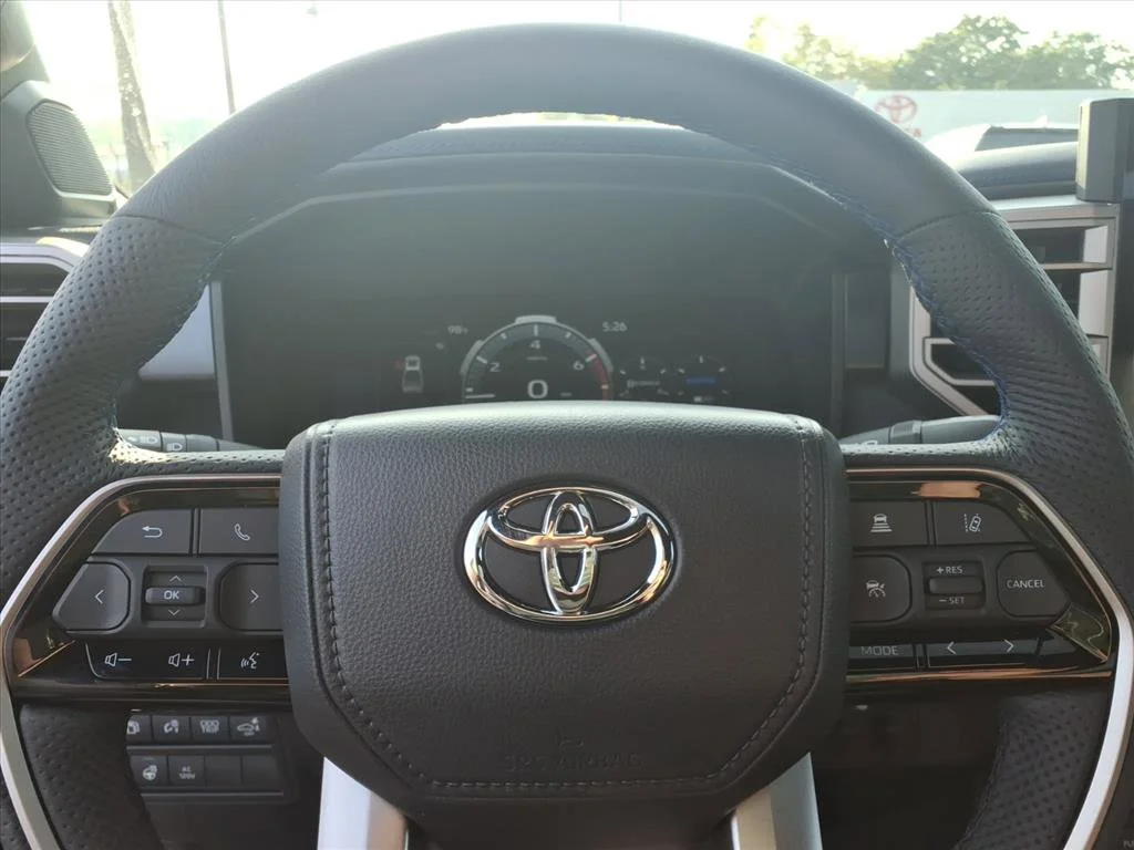 2026 Toyota Tundra Platinum - Photo 12