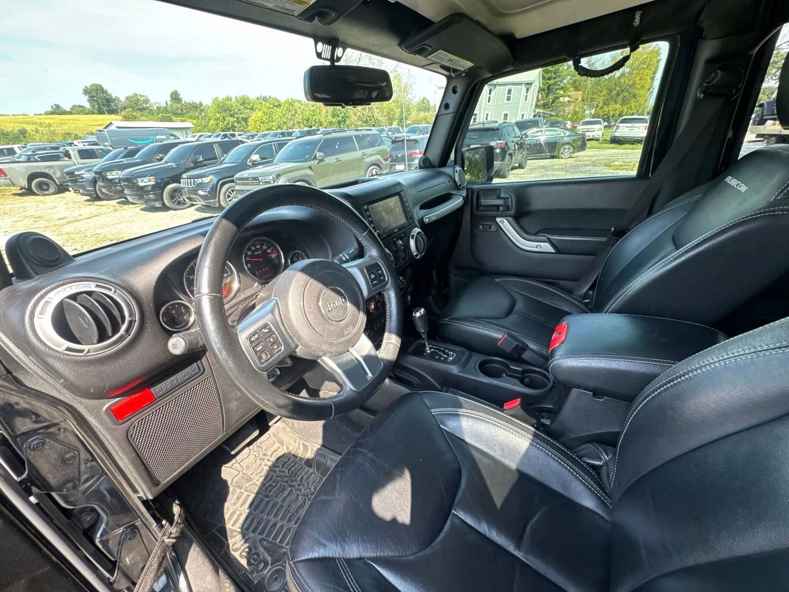 Used 2014 Black Jeep Unlimited Rubicon image 11