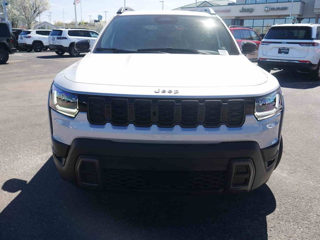 New 2026 Silver Zynith Clearcoat Jeep Limited image 2