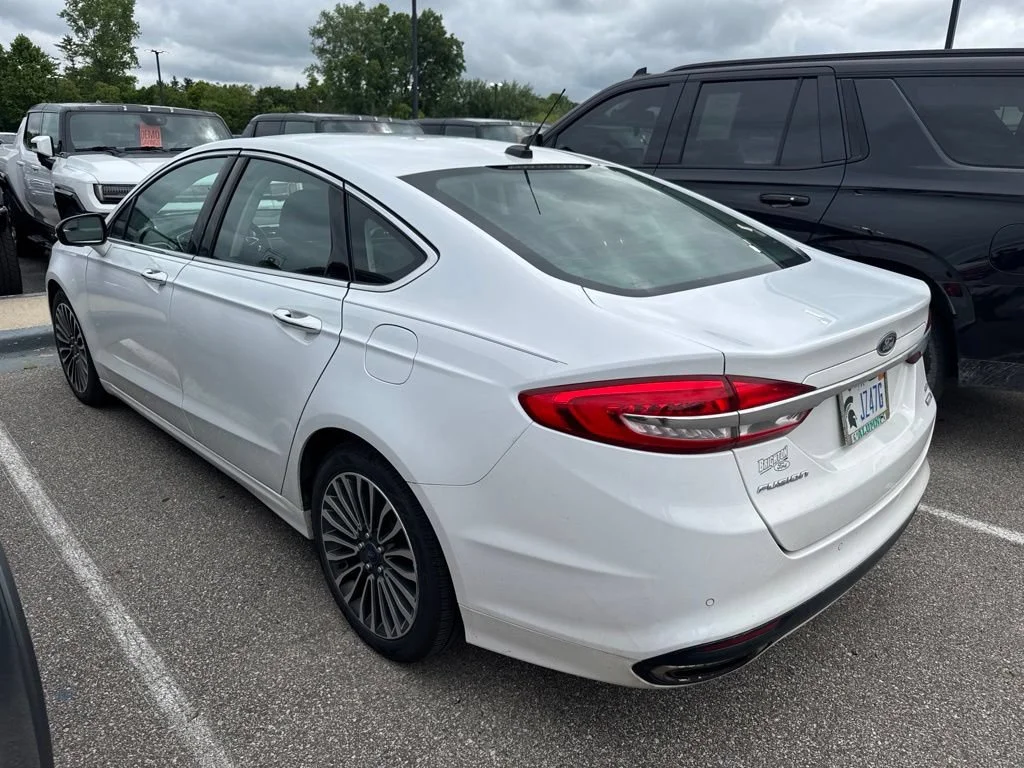 Used 2017 White Ford SE image 9