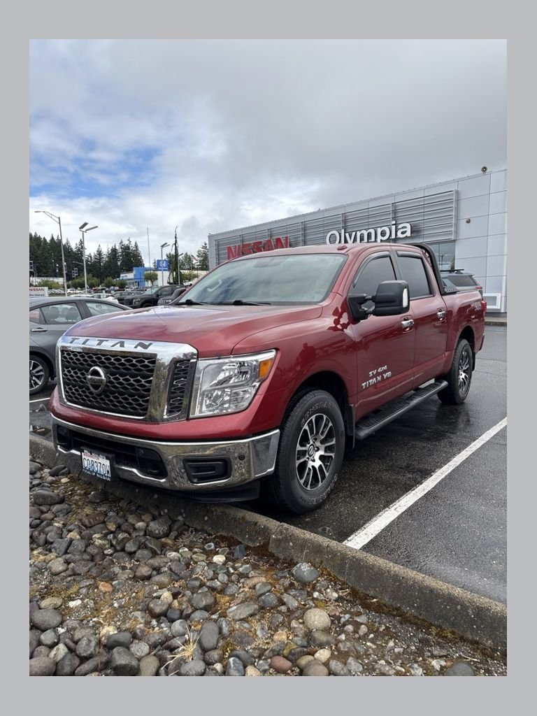 Used 2018 Red Nissan SV image 1
