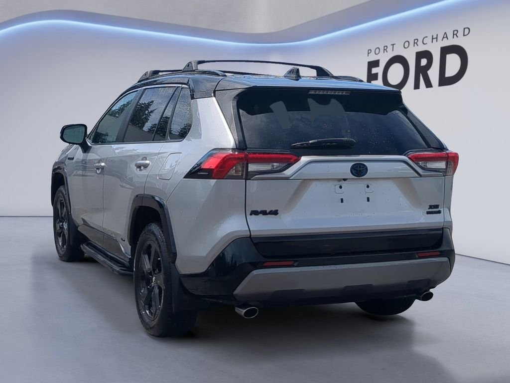 Used 2019 Silver Sky Metallic Toyota XSE image 5