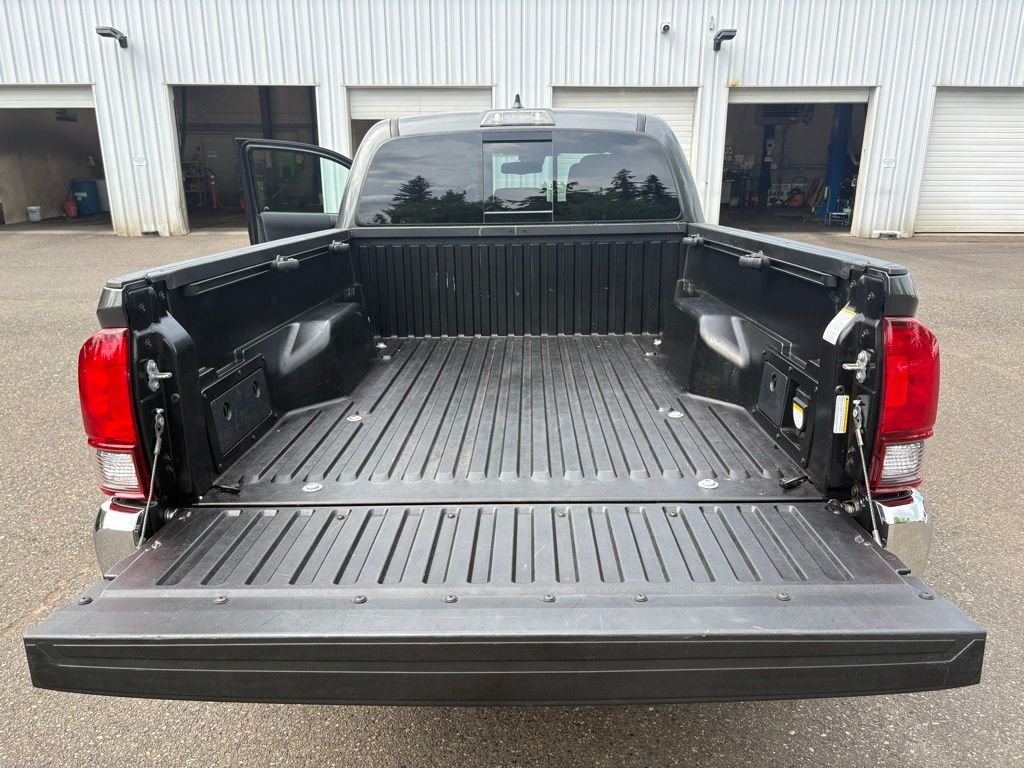 Used 2018 Gray Toyota TRD Off-Road image 23